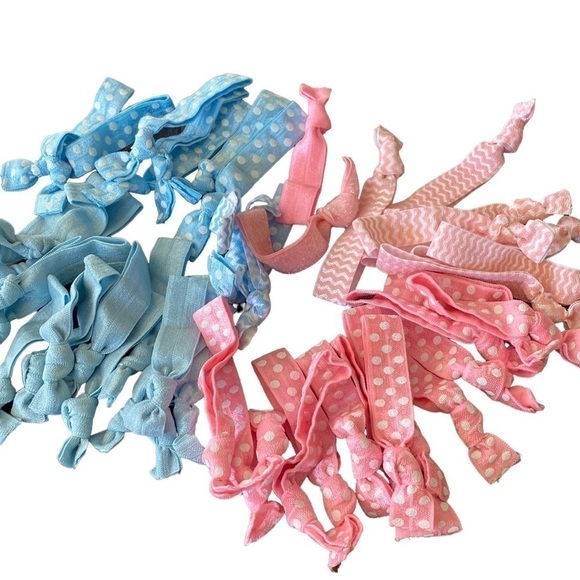 Baby Shower: Pack of 50 pink and blue ribbon hair ties NWOT - Picture 3 of 11